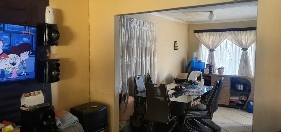 3 Bedroom Property for Sale in Kirkney Gauteng