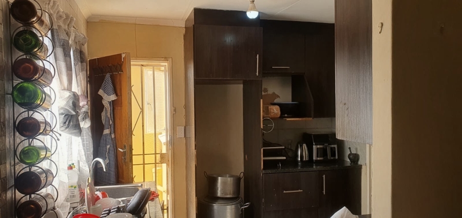 3 Bedroom Property for Sale in Kirkney Gauteng