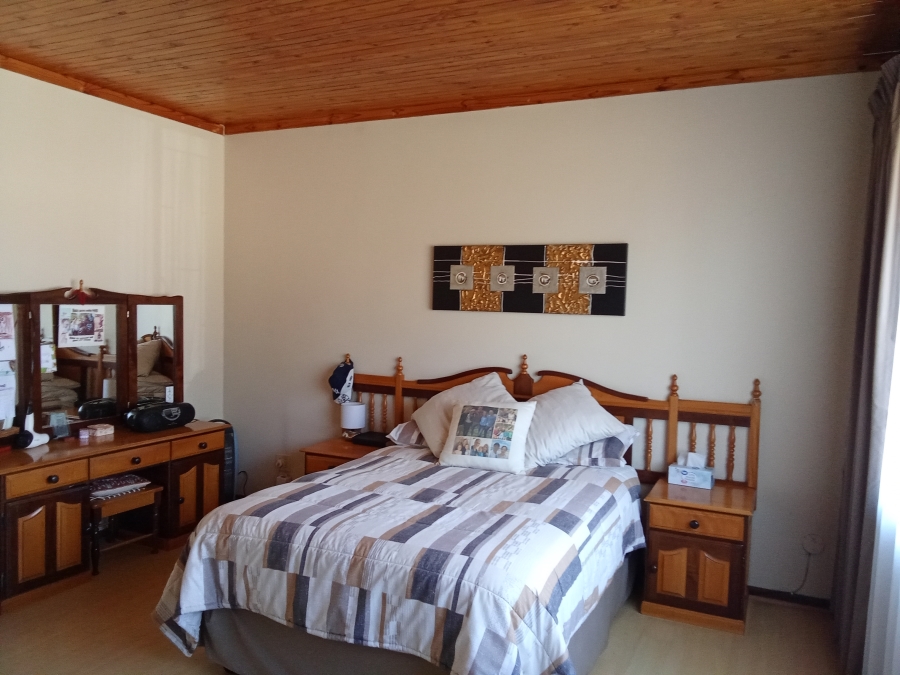 4 Bedroom Property for Sale in Horison Park Gauteng