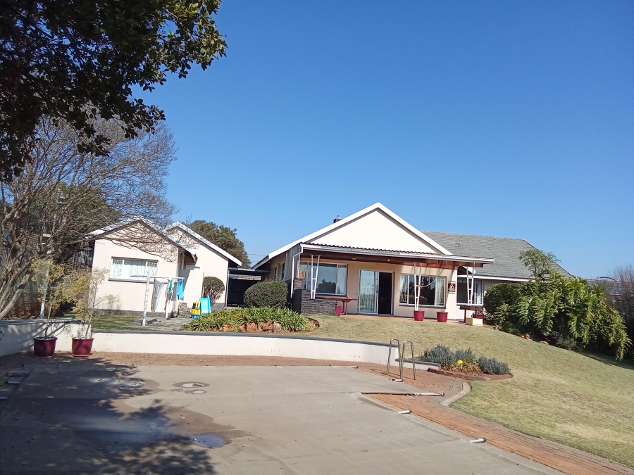 4 Bedroom Property for Sale in Horison Park Gauteng
