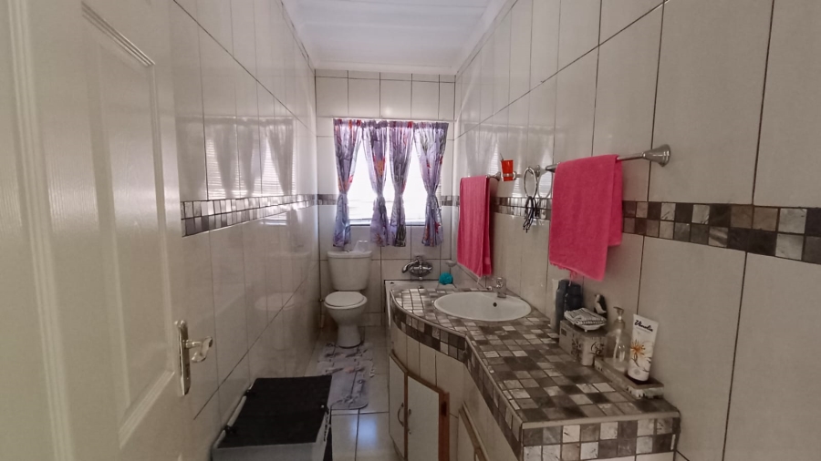 2 Bedroom Property for Sale in Randgate Gauteng