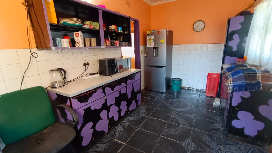 3 Bedroom Property for Sale in Finsbury Gauteng