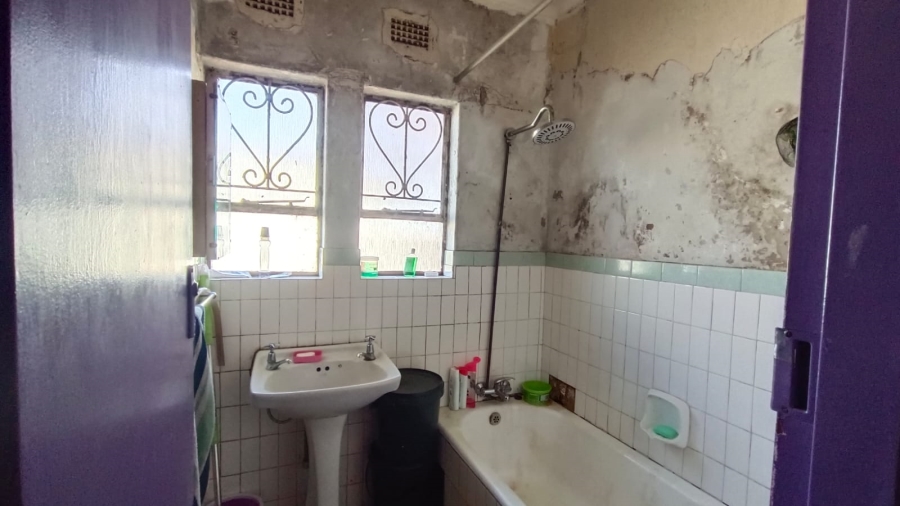 3 Bedroom Property for Sale in Finsbury Gauteng