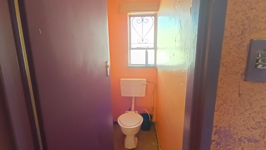 3 Bedroom Property for Sale in Finsbury Gauteng