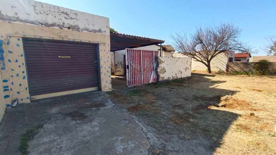 3 Bedroom Property for Sale in Finsbury Gauteng