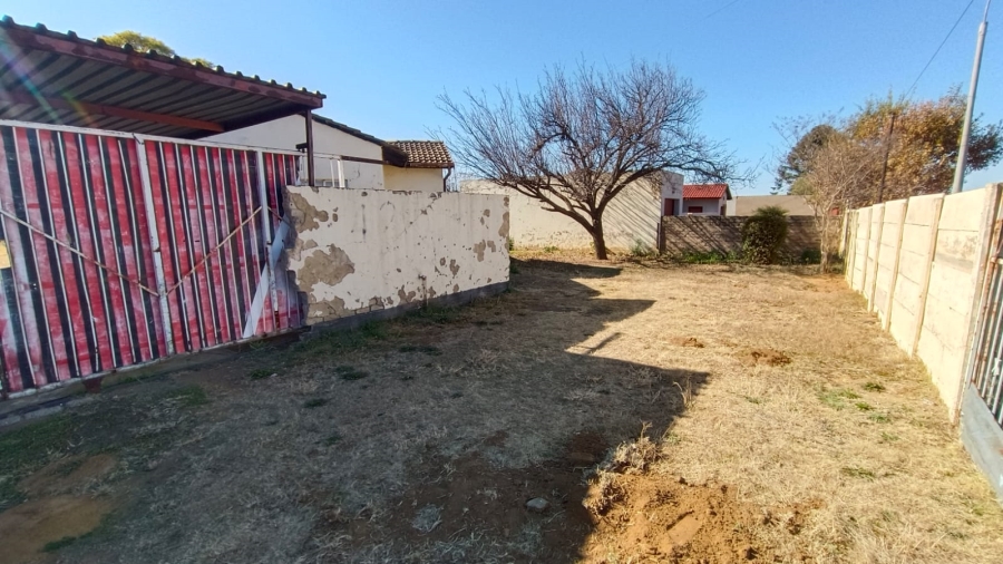 3 Bedroom Property for Sale in Finsbury Gauteng