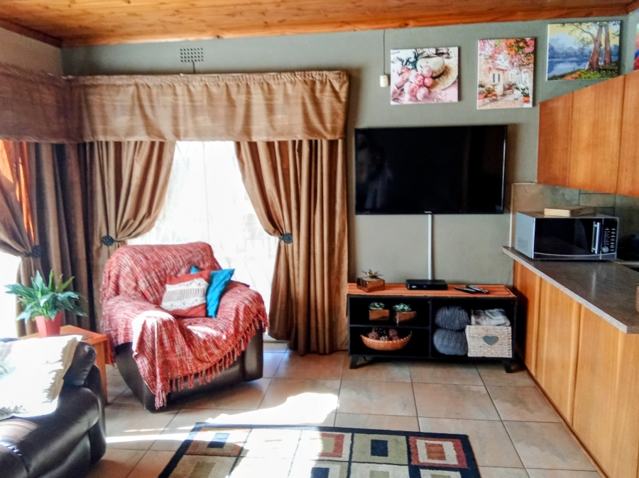 3 Bedroom Property for Sale in Helderkruin Gauteng