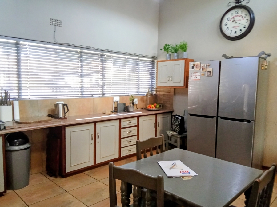 3 Bedroom Property for Sale in Helderkruin Gauteng