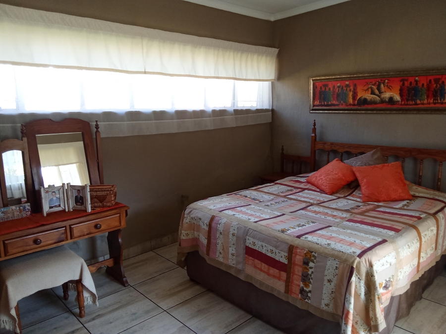 3 Bedroom Property for Sale in Helderkruin Gauteng