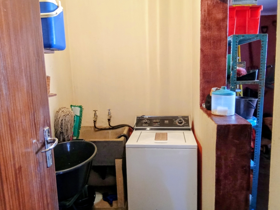 3 Bedroom Property for Sale in Helderkruin Gauteng