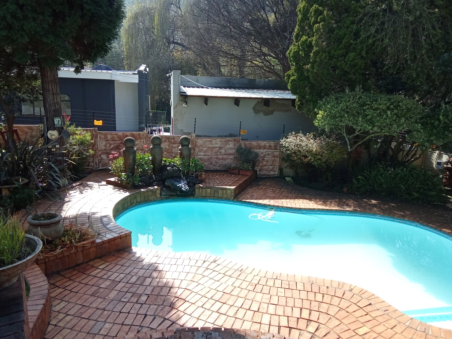 3 Bedroom Property for Sale in Helderkruin Gauteng