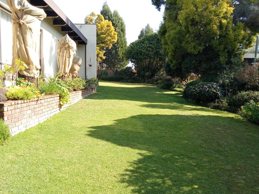 3 Bedroom Property for Sale in Helderkruin Gauteng