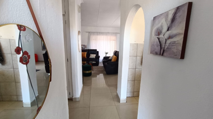 2 Bedroom Property for Sale in Homelake Gauteng
