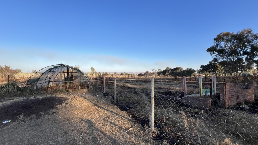 4 Bedroom Property for Sale in Tenacre A H Gauteng
