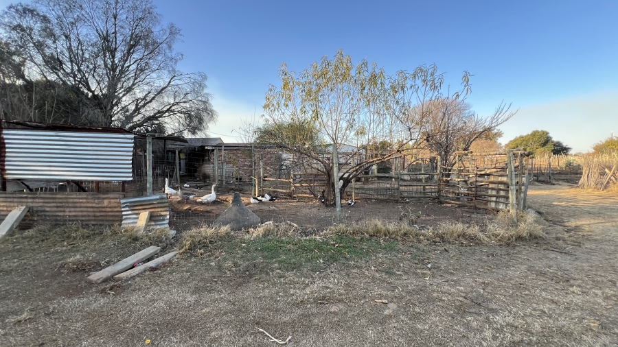 4 Bedroom Property for Sale in Tenacre A H Gauteng