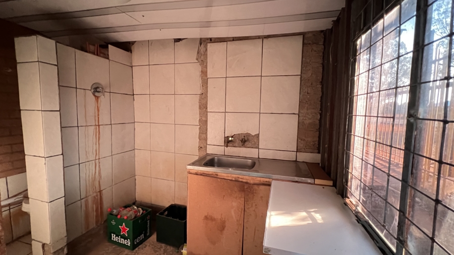 4 Bedroom Property for Sale in Tenacre A H Gauteng