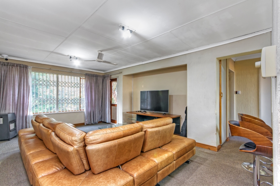 2 Bedroom Property for Sale in Sunninghill Gauteng