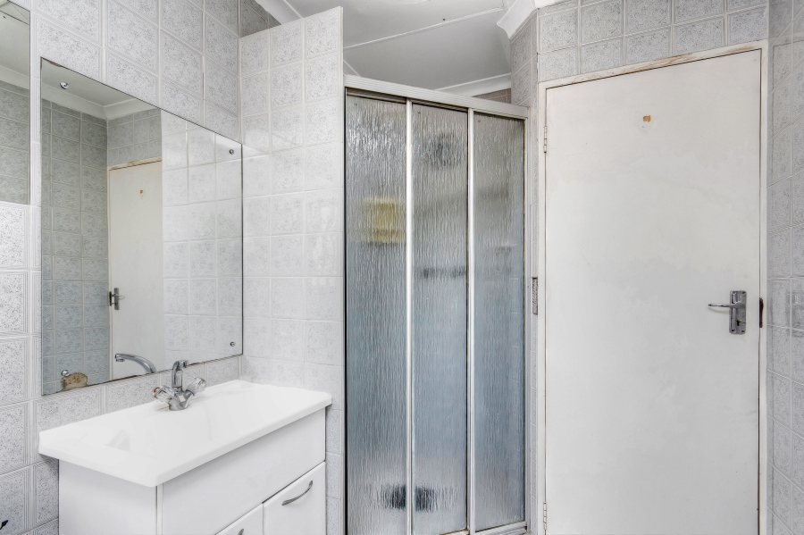 2 Bedroom Property for Sale in Sunninghill Gauteng