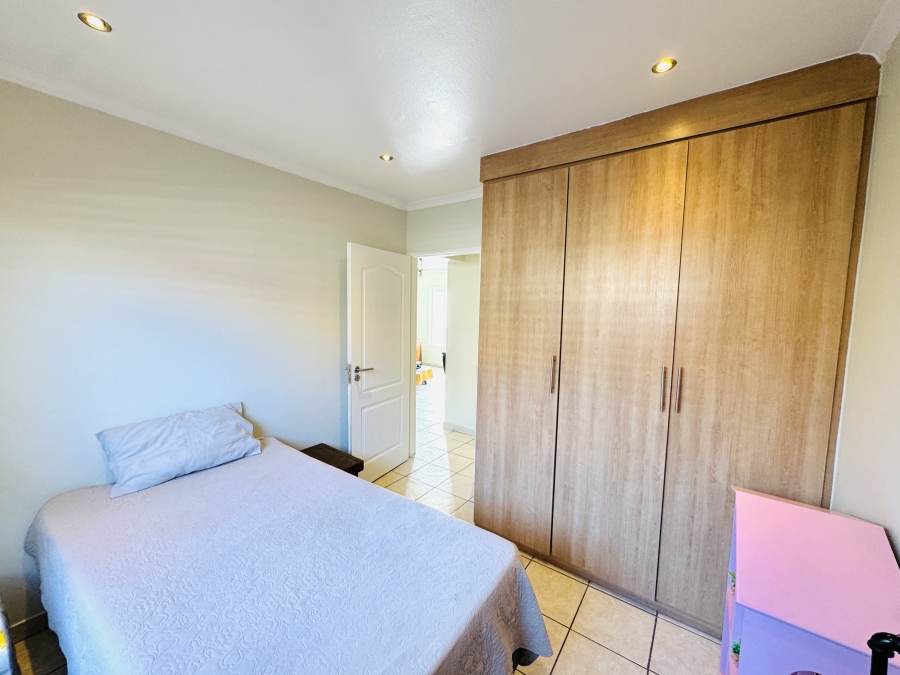 3 Bedroom Property for Sale in Thatchfield Close Gauteng