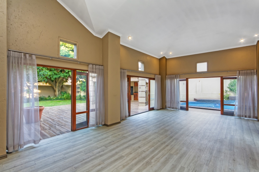 4 Bedroom Property for Sale in Beverley Gauteng