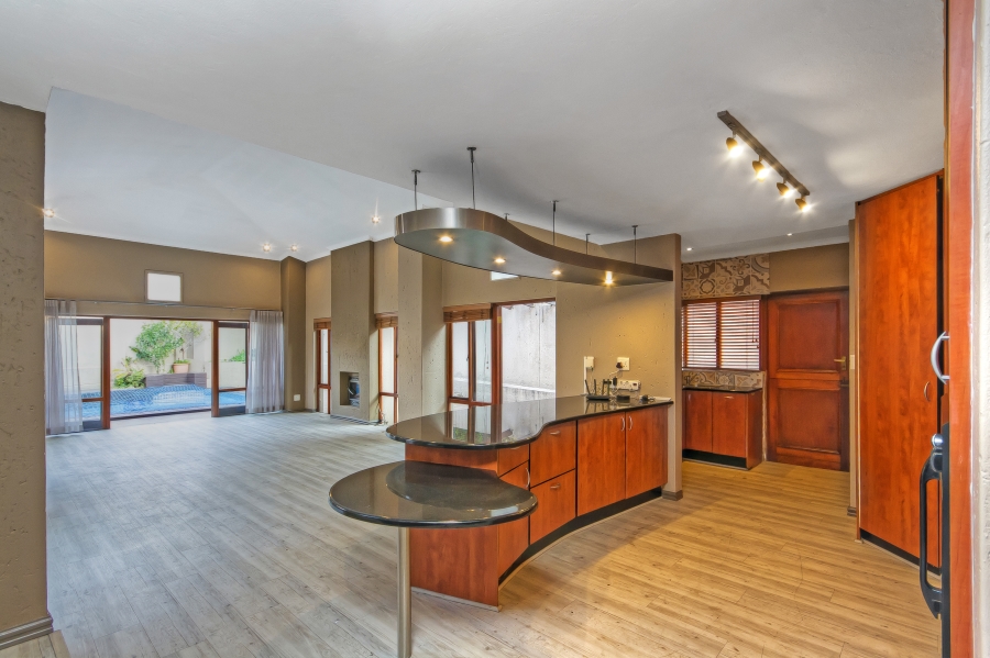 4 Bedroom Property for Sale in Beverley Gauteng