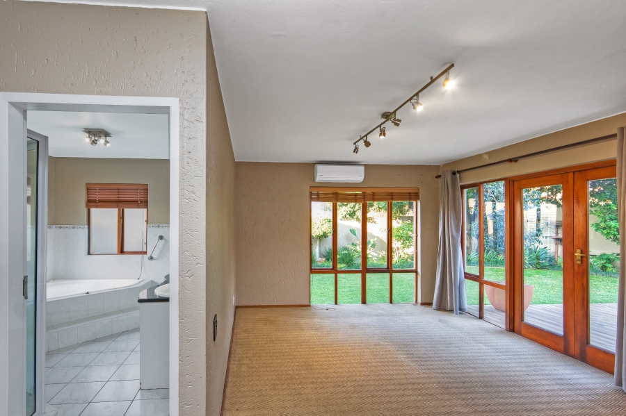 4 Bedroom Property for Sale in Beverley Gauteng