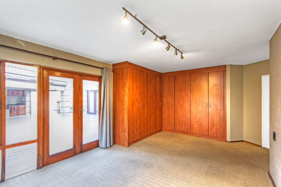 4 Bedroom Property for Sale in Beverley Gauteng