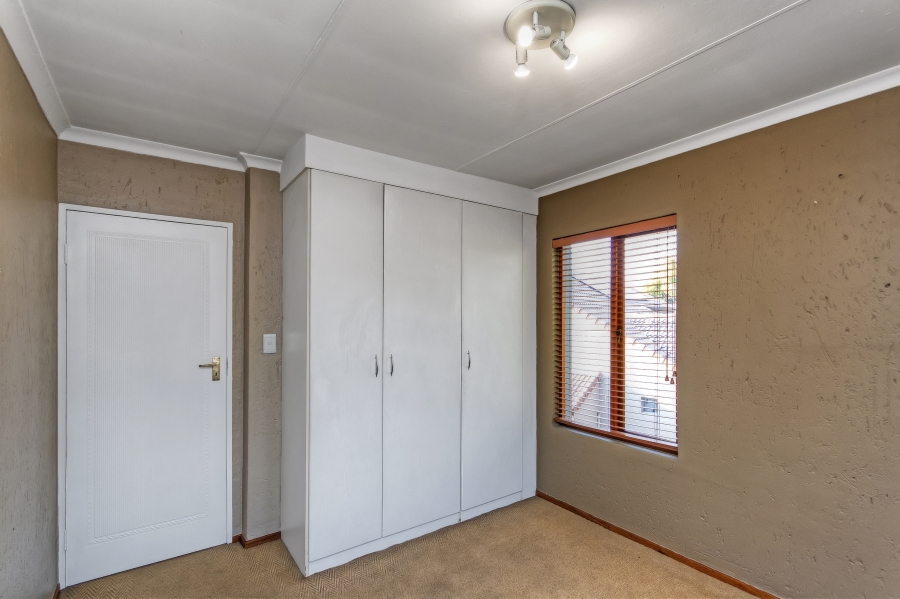 4 Bedroom Property for Sale in Beverley Gauteng
