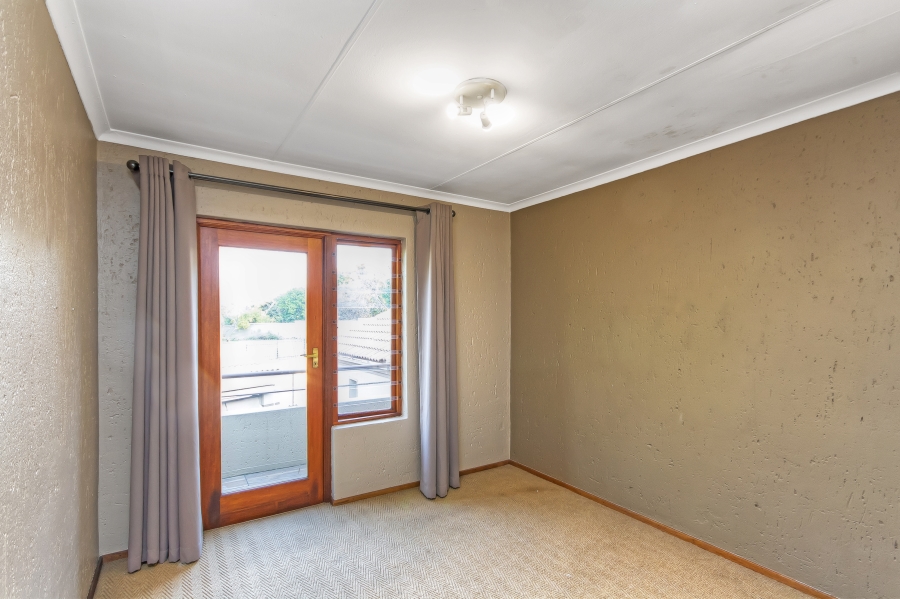 4 Bedroom Property for Sale in Beverley Gauteng