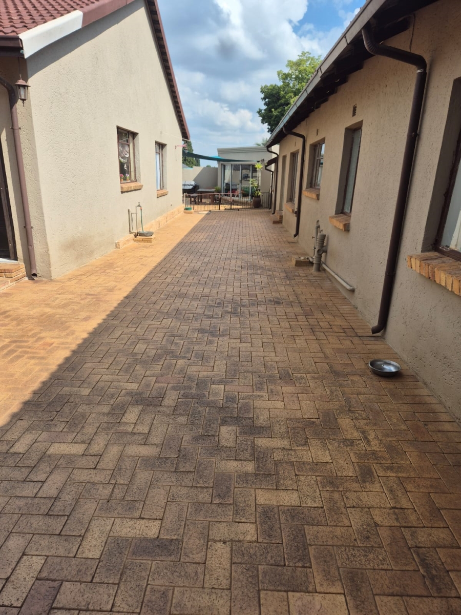 3 Bedroom Property for Sale in Primrose Gauteng