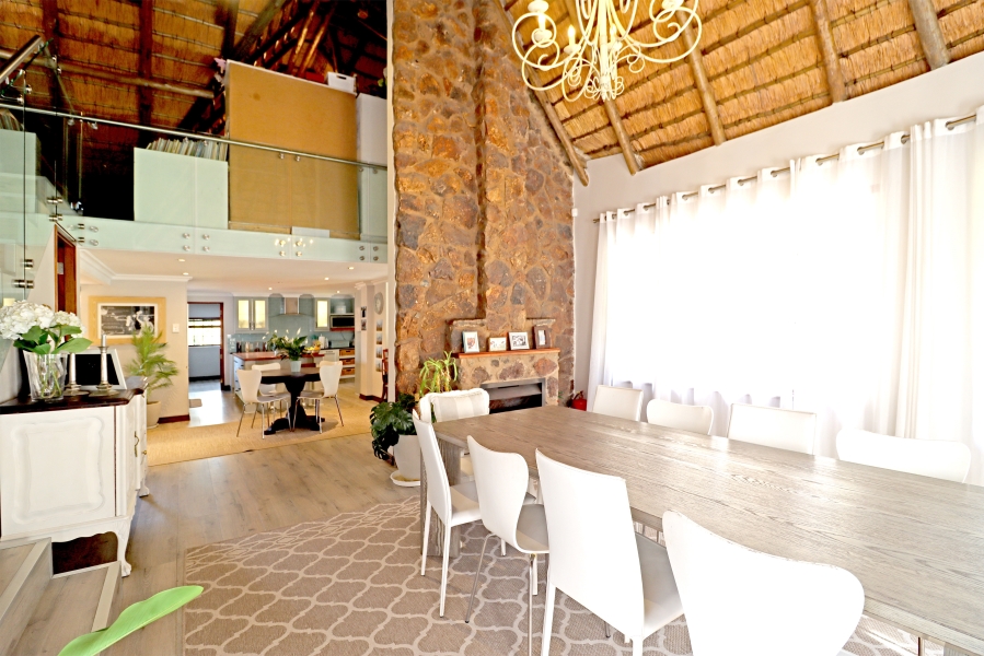 4 Bedroom Property for Sale in Randjesfontein A H Gauteng