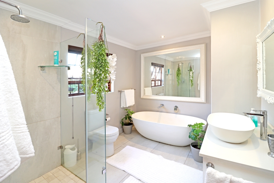 4 Bedroom Property for Sale in Randjesfontein A H Gauteng