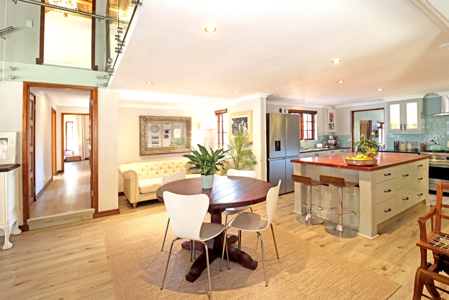 4 Bedroom Property for Sale in Randjesfontein A H Gauteng