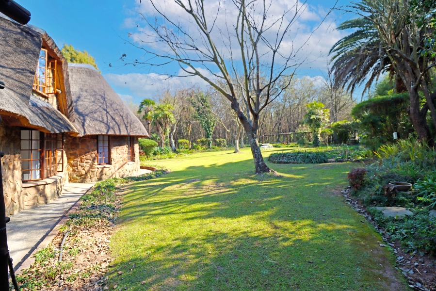 4 Bedroom Property for Sale in Randjesfontein A H Gauteng