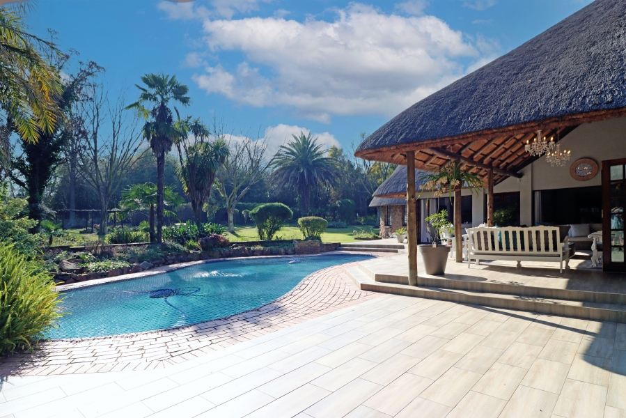 4 Bedroom Property for Sale in Randjesfontein A H Gauteng