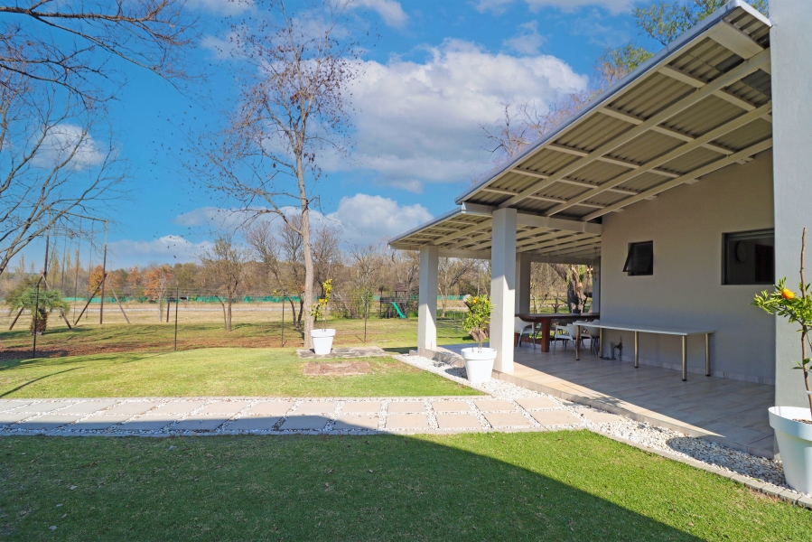 4 Bedroom Property for Sale in Randjesfontein A H Gauteng