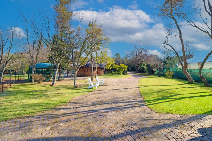 4 Bedroom Property for Sale in Randjesfontein A H Gauteng