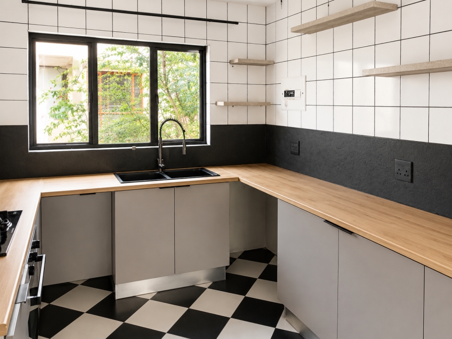 2 Bedroom Property for Sale in Bryanston Gauteng