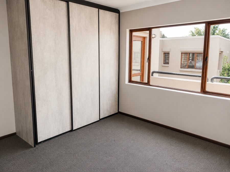 2 Bedroom Property for Sale in Bryanston Gauteng