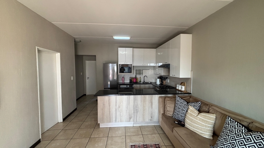 2 Bedroom Property for Sale in Barbeque Downs Gauteng