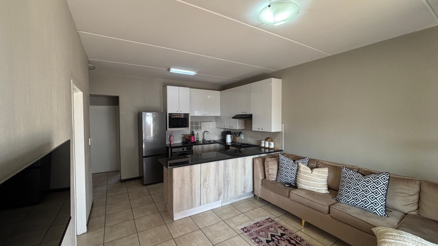 2 Bedroom Property for Sale in Barbeque Downs Gauteng