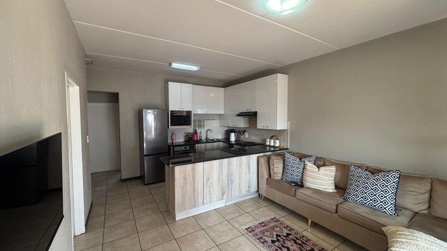 2 Bedroom Property for Sale in Barbeque Downs Gauteng