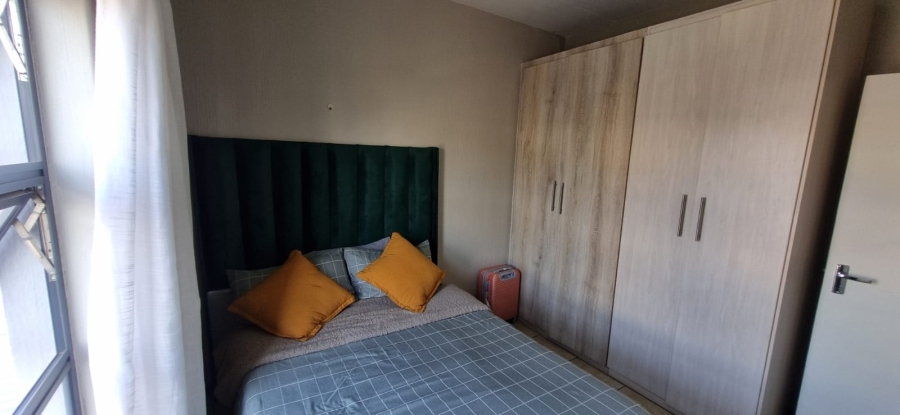 2 Bedroom Property for Sale in Barbeque Downs Gauteng