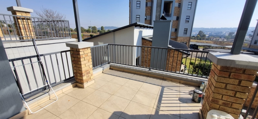 2 Bedroom Property for Sale in Barbeque Downs Gauteng