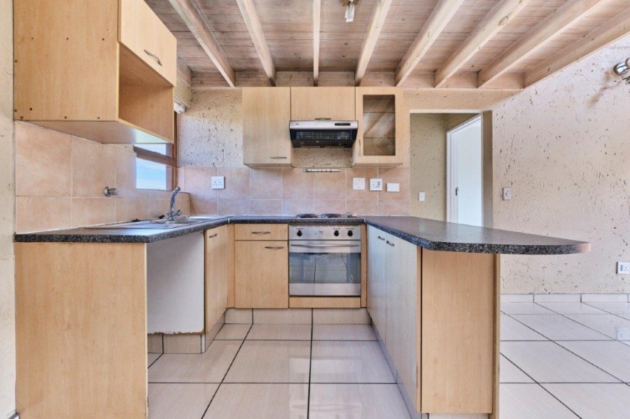 1 Bedroom Property for Sale in Sunninghill Gauteng