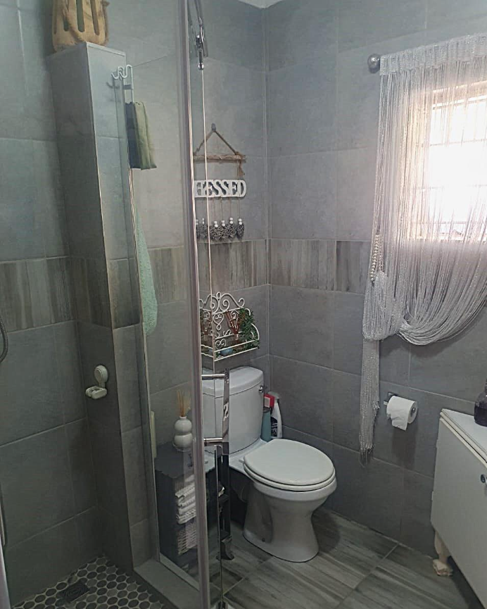 2 Bedroom Property for Sale in Eldoraigne Gauteng