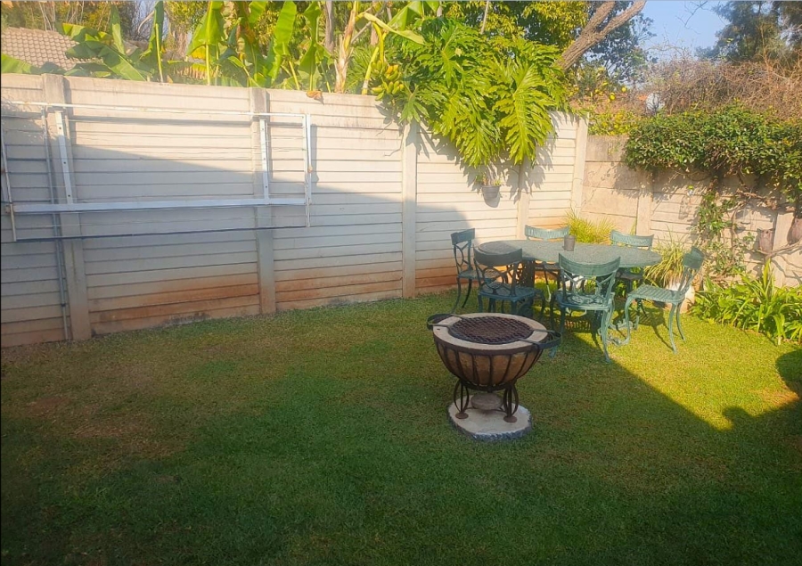 2 Bedroom Property for Sale in Eldoraigne Gauteng