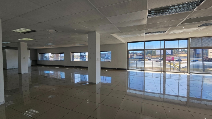 To Let Commercial Property for Rent in Bedfordview Gauteng