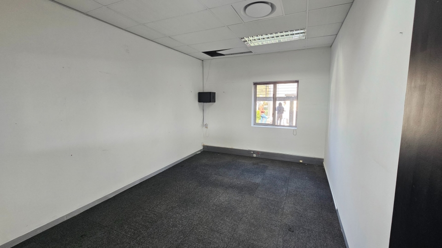 To Let Commercial Property for Rent in Bedfordview Gauteng