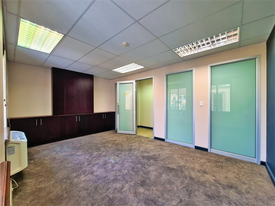 To Let Commercial Property for Rent in Magaliessig Gauteng